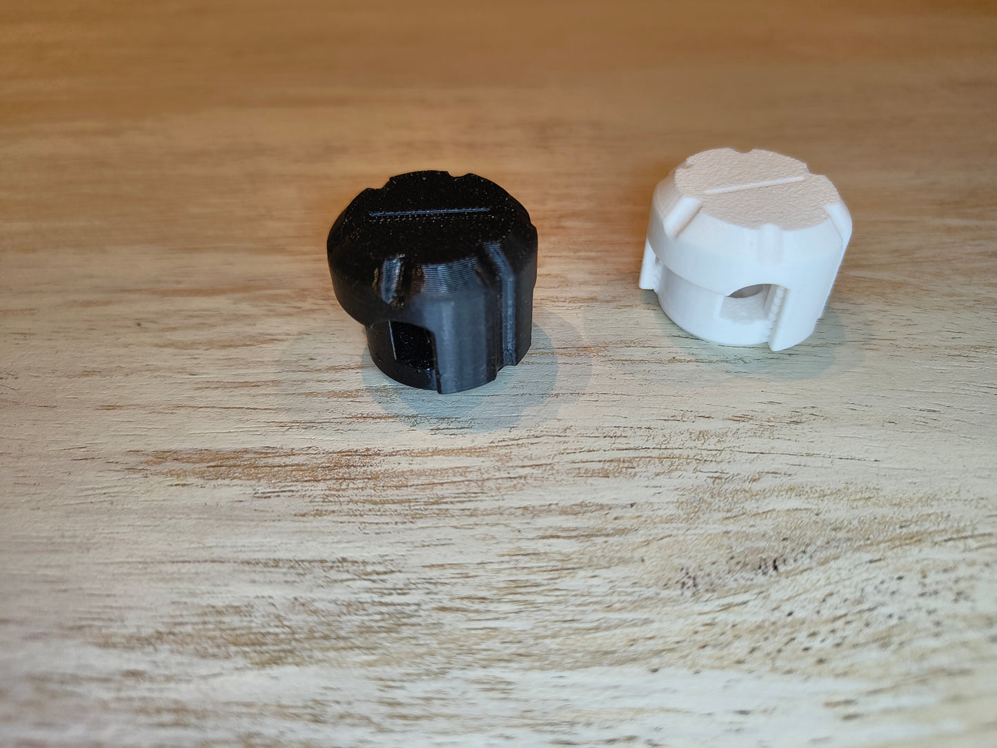 TwistLox Cable Retainers