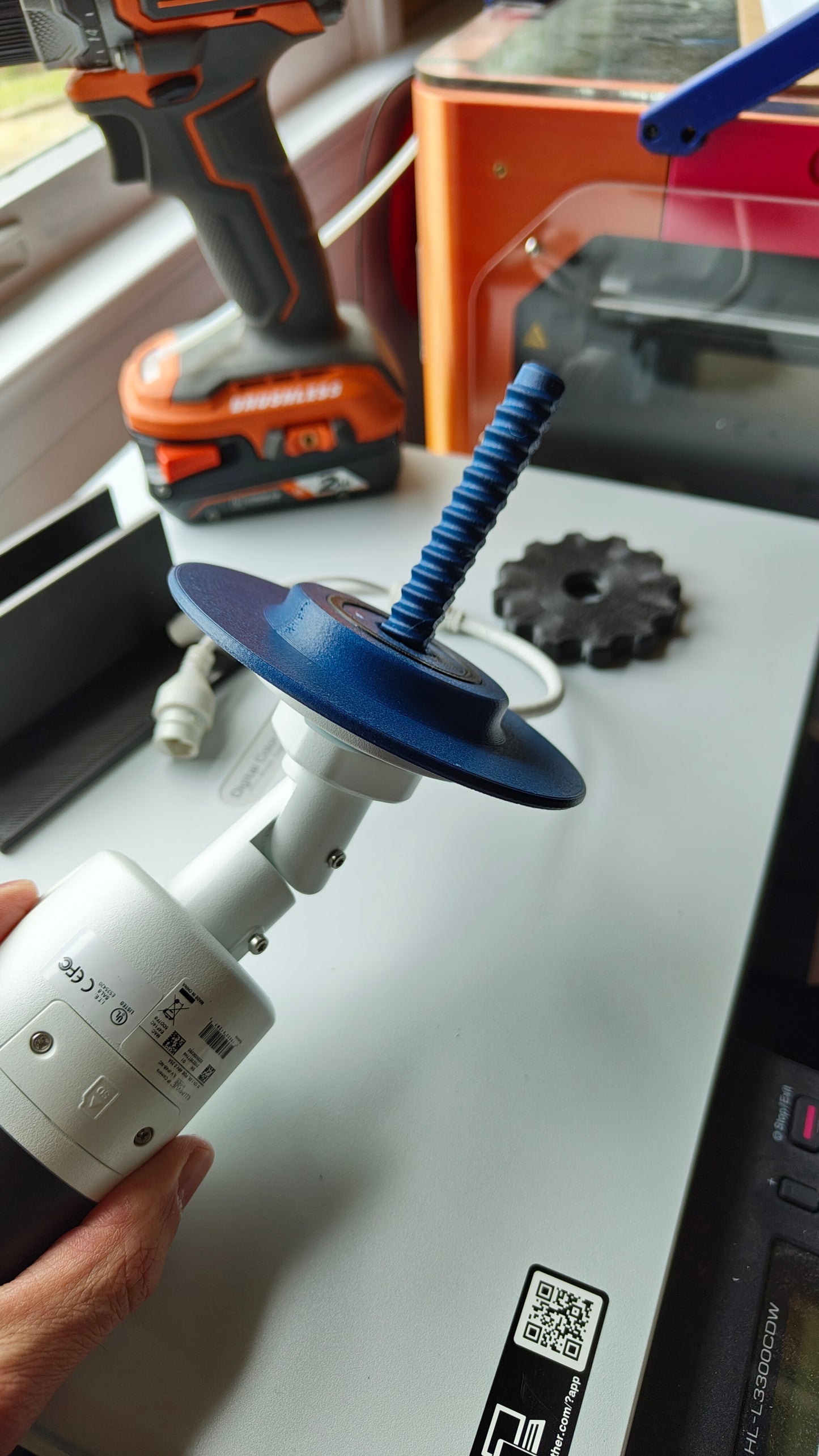 Metal-Truss Camera Mount