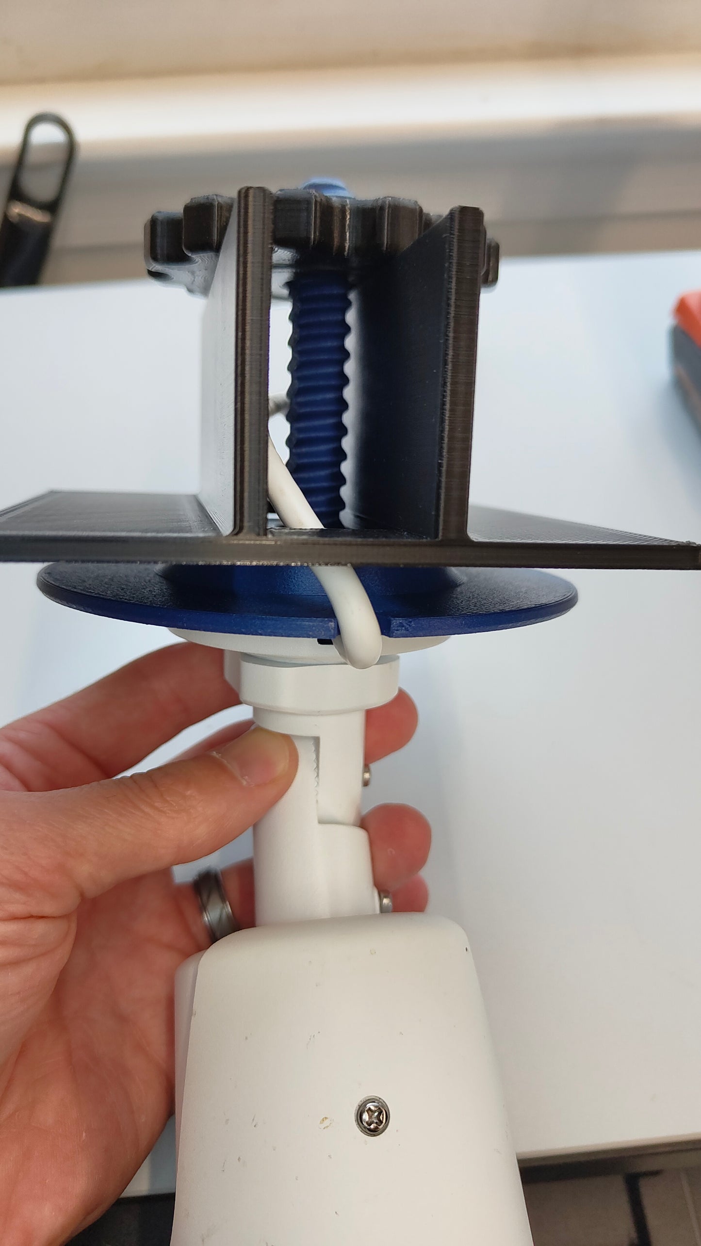 Metal-Truss Camera Mount